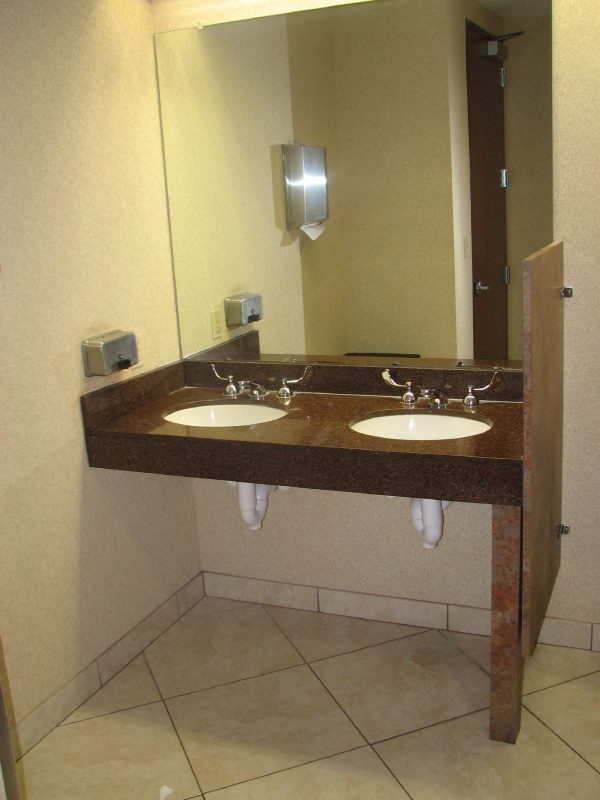 wheelchair accessible bathrooms in Austin, Texas